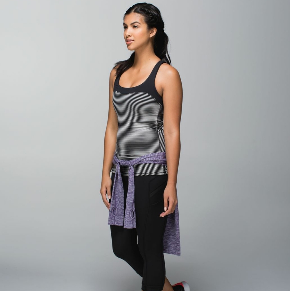 Lululemon Run: First Base Tank

Hyper Stripe Black